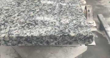 潍坊芝麻白楼梯踏步 芙蓉白