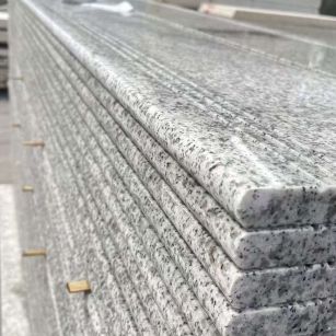 潍坊芝麻白楼梯踏步 花岗岩楼梯板材